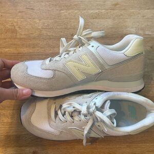 New Balance Women’s 574 grey/yellow
